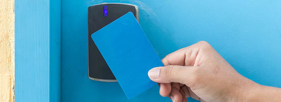 Card Lock Systems for Secure Access in Country Club, FL