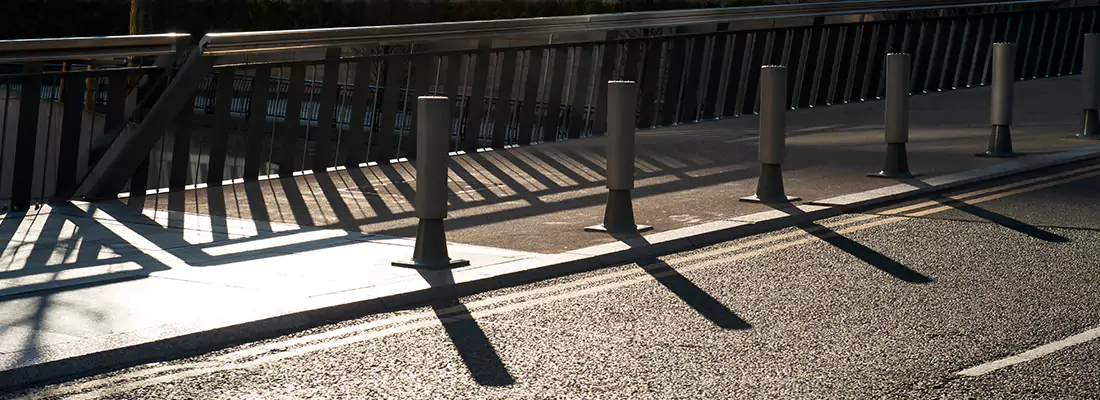 Retractable Driveway Post Repair Services in Country Club, FL